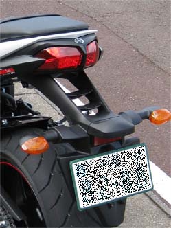 FZ1リアフェンダー