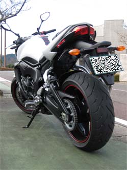 FZ1リアビュー
