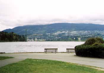 遥かなるライオンズゲートブリッジ