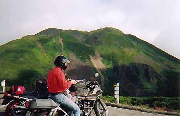 乗鞍スカイラインのどこぞでの刀とGPX